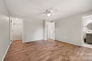 7319 Shadowlake Dr, Charlotte, NC 28226 - Photo 14