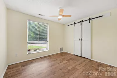 7319 Shadowlake Drive, Charlotte, NC 28226 - Photo 18
