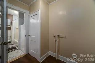 214 23rd St NW, Hickory, NC 28601 - Photo 8