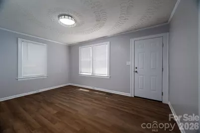 214 23rd Street NW, Hickory, NC 28601 - Photo 12