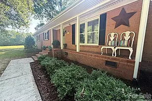 106 Outen St, Pageland, SC 29728 - Photo 2