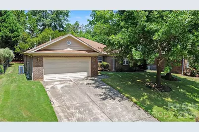 207 Edenshire Court, Indian Trail, NC 28079 - Photo 2