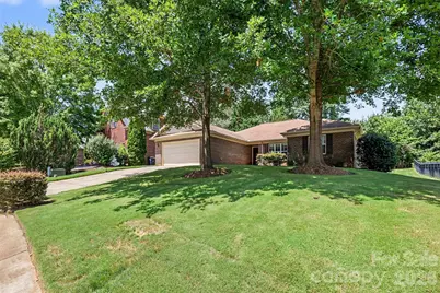207 Edenshire Court, Indian Trail, NC 28079 - Photo 4