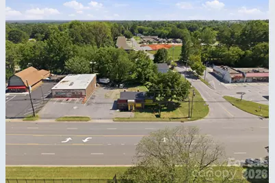 2026 12th Avenue NE, Hickory, NC 28601 - Photo 26