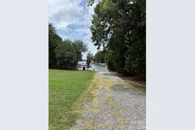 21334 Sandy Cove Road, Cornelius, NC 28031 - Photo 2
