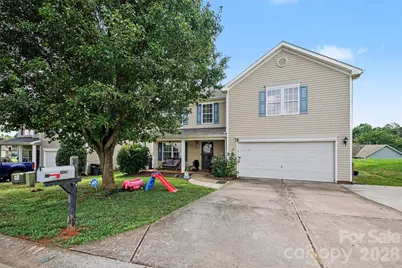 2026 Edenderry Drive, Statesville, NC 28625 - Photo 2