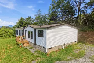 526 Cane River School Rd, Burnsville, NC 28714 - Photo 4