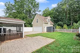 11364 Heritage Green Dr, Cornelius, NC 28031 - Photo 34