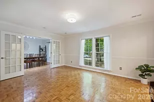 9301 Hinson Dr, Matthews, NC 28105 - Photo 6