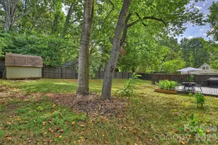 9301 Hinson Dr, Matthews, NC 28105 - Photo 36