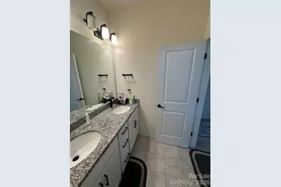 5772 Coulee Lane, Charlotte, NC 28215 - Photo 20