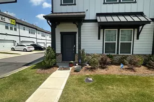 5772 Coulee Ln, Charlotte, NC 28215 - Photo 1