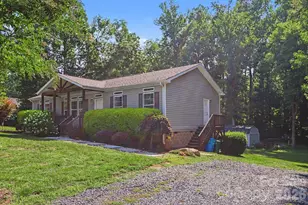 806 New Castle Ct, Albemarle, NC 28001 - Photo 2