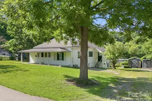 114 Old State 10 Rd, Black Mountain, NC 28711 - Photo 2