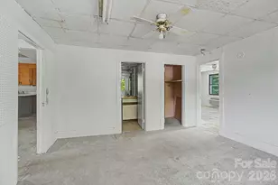 114 Old State 10 Rd, Black Mountain, NC 28711 - Photo 14