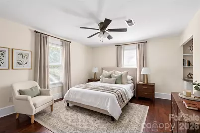 729 5th Avenue W, Hendersonville, NC 28739 - Photo 22