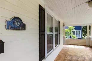729 5th Ave W, Hendersonville, NC 28739 - Photo 4