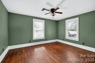 729 5th Avenue W, Hendersonville, NC 28739 - Photo 26