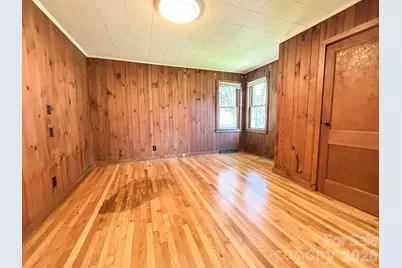 331 Probart Street, Brevard, NC 28712 - Photo 6