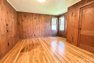331 Probart St, Brevard, NC 28712 - Photo 6