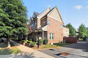 8910 Matthews Farm Ln, Charlotte, NC 28277 - Photo 44