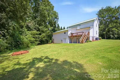 805 Bannon Place SW, Lenoir, NC 28645 - Photo 32