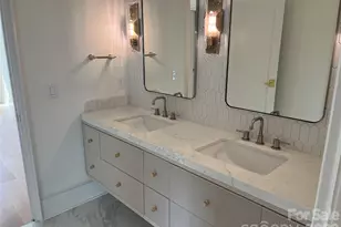 630 Ashworth Rd, Charlotte, NC 28211 - Photo 16