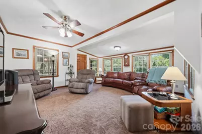 3210 W Calvin Street, Claremont, NC 28610 - Photo 14