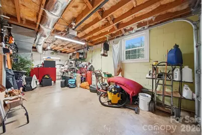 3210 W Calvin Street, Claremont, NC 28610 - Photo 34