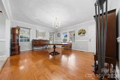 3210 W Calvin Street, Claremont, NC 28610 - Photo 6