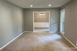 7942 Lake Vista Dr, Denver, NC 28037 - Photo 4