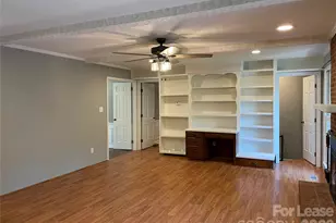 7942 Lake Vista Dr, Denver, NC 28037 - Photo 18