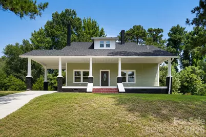 607 Lee Avenue, Wadesboro, NC 28170 - Photo 1