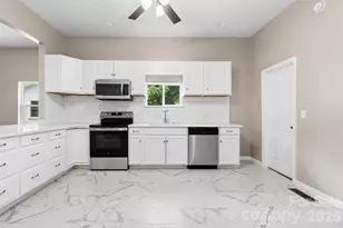 607 Lee Ave, Wadesboro, NC 28170 - Photo 6