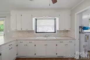 100 Piedmont Dr, Kannapolis, NC 28081 - Photo 12