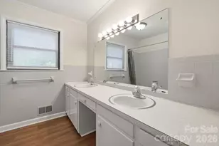 100 Piedmont Dr, Kannapolis, NC 28081 - Photo 14