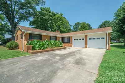 100 Piedmont Drive, Kannapolis, NC 28081 - Photo 1