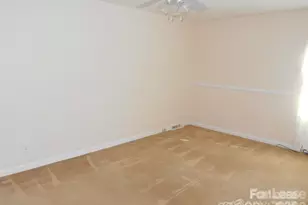 1330 E Barden Rd, Charlotte, NC 28226 - Photo 16