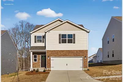 1445 7th Street Drive NE, Hickory, NC 28601 - Photo 1