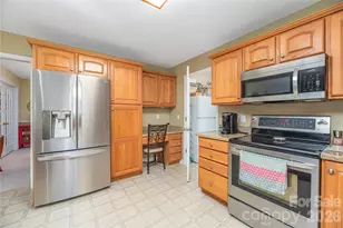 35 Forest Knoll Dr, Weaverville, NC 28787 - Photo 16