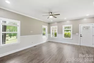 3675 W Bay Dr, Sherrills Ford, NC 28673 - Photo 8