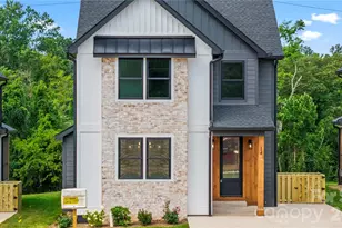12 S Martha Kate Dr, Hendersonville, NC 28792 - Photo 1