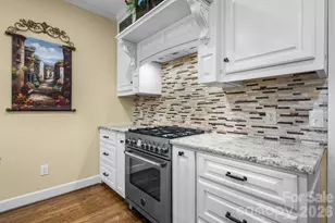3740 Pinecrest Dr NE, Hickory, NC 28601 - Photo 16
