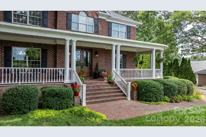3740 Pinecrest Drive NE, Hickory, NC 28601 - Photo 4