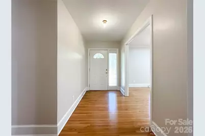 6728 Lakeside Drive, Charlotte, NC 28215 - Photo 6