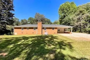 6728 Lakeside Dr, Charlotte, NC 28215 - Photo 46