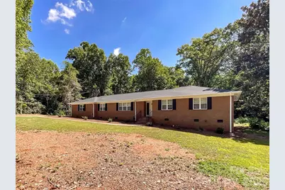 6728 Lakeside Drive, Charlotte, NC 28215 - Photo 2