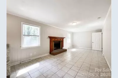 6728 Lakeside Drive, Charlotte, NC 28215 - Photo 22