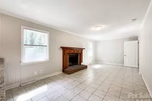 6728 Lakeside Dr, Charlotte, NC 28215 - Photo 22
