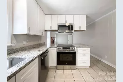 6728 Lakeside Drive, Charlotte, NC 28215 - Photo 20